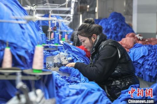 南昌開年拼經(jīng)濟(jì)，針紡服裝產(chǎn)業(yè)基地趕制訂單忙